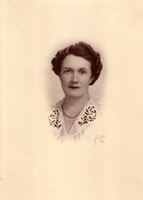 Gertrude Stumpf portrait